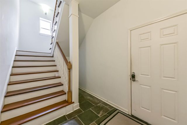 3100 Massengale Lane, Webster, TX 77598