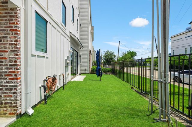 3314 Hutchins Street, Houston, TX 77004