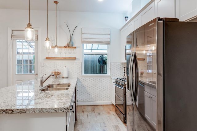 5427 Camaguey Street, Houston, TX 77023