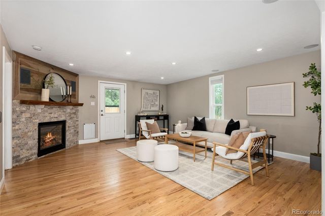 1475 S Hudson Street, Denver, CO 80222