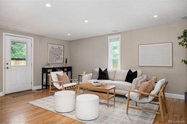1475 S Hudson Street, Denver, CO 80222