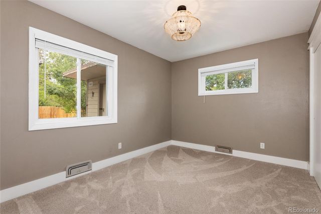 1475 S Hudson Street, Denver, CO 80222