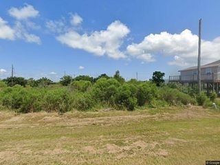 2003 Anderson Avenue, Port Bolivar, TX 77650