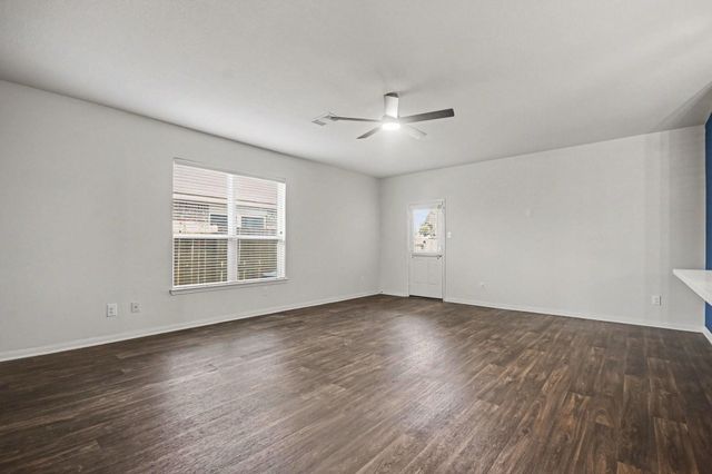 12027 Windage Drive, La Marque, TX 77568