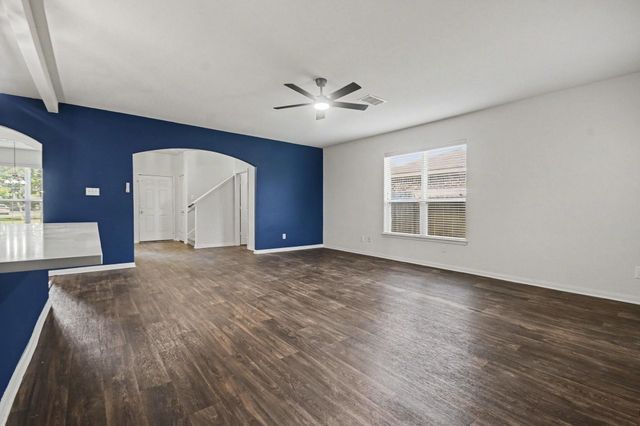 12027 Windage Drive, La Marque, TX 77568