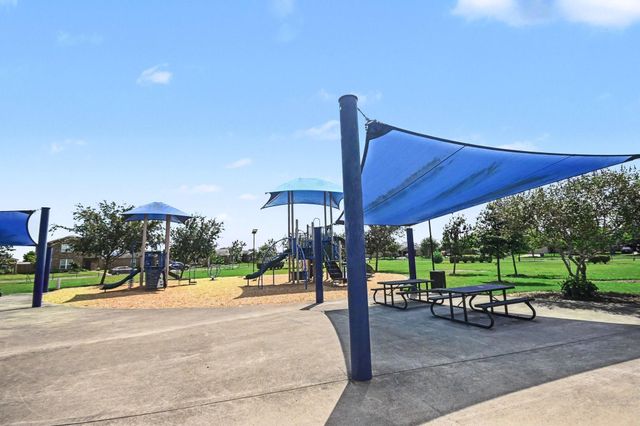 12027 Windage Drive, La Marque, TX 77568
