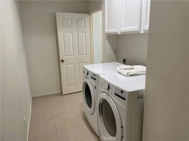 253 Chesterfield 145, Newport Beach, CA 92660