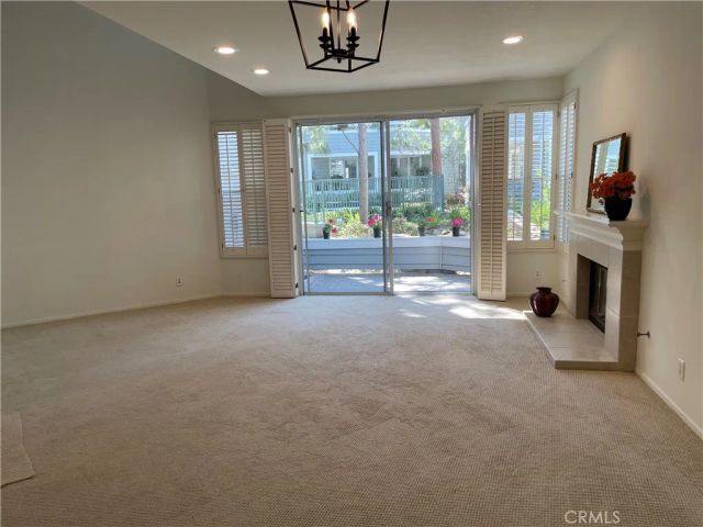 253 Chesterfield 145, Newport Beach, CA 92660