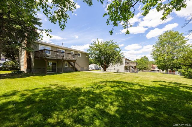 86 Keats Drive, New Windsor, NY 12553