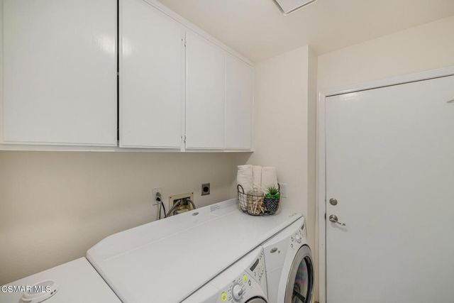 11642 Blossomwood Court, Moorpark, CA 93021