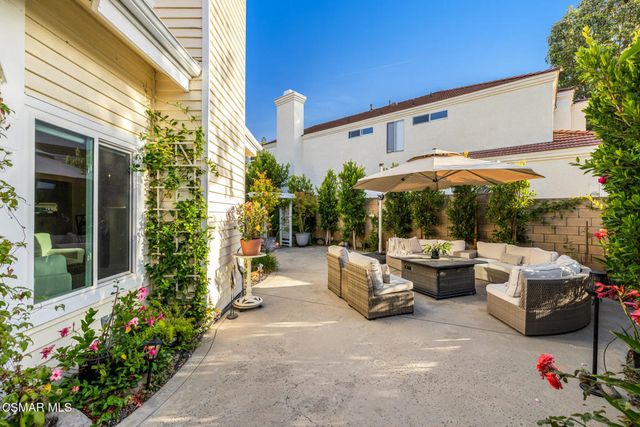 11642 Blossomwood Court, Moorpark, CA 93021