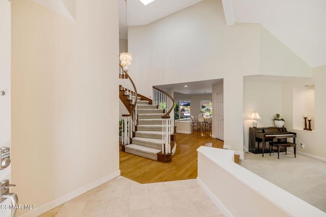 11642 Blossomwood Court, Moorpark, CA 93021