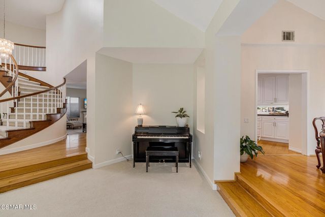 11642 Blossomwood Court, Moorpark, CA 93021