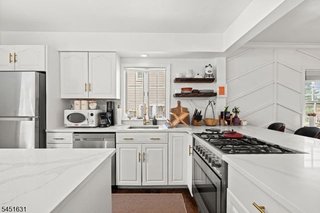15 Edison Ave, Nutley Twp., NJ 07110