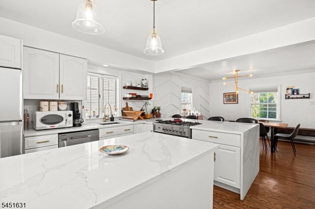 15 Edison Ave, Nutley Twp., NJ 07110