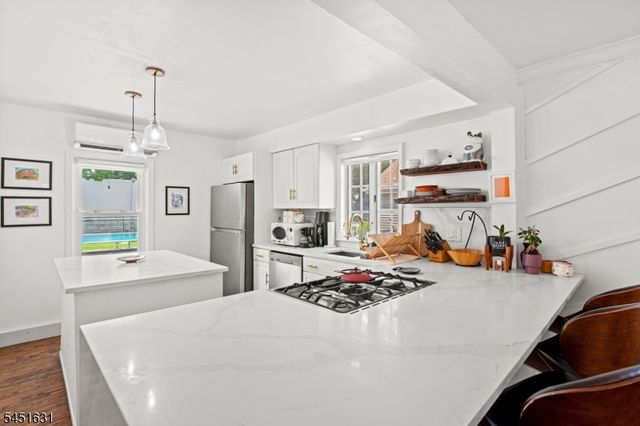 15 Edison Ave, Nutley Twp., NJ 07110