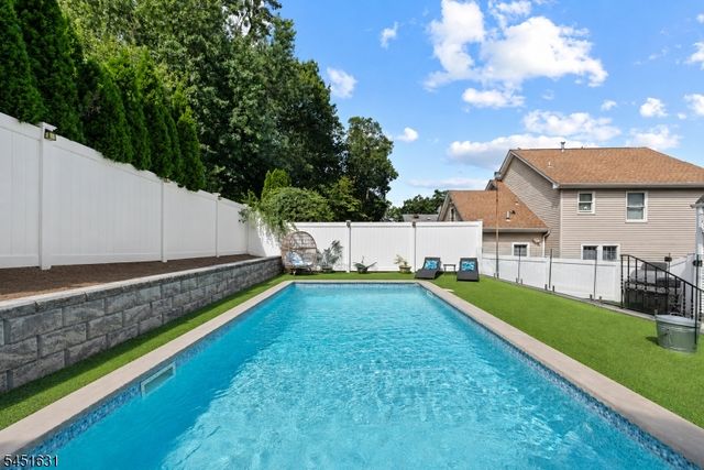 15 Edison Ave, Nutley Twp., NJ 07110