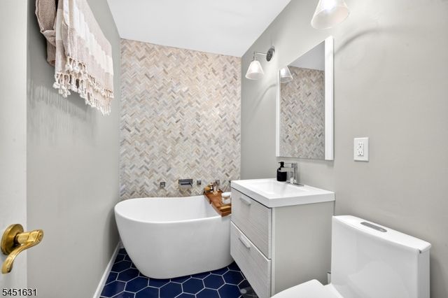 15 Edison Ave, Nutley Twp., NJ 07110