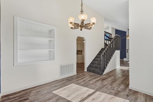 1618 Propps Street NE, Albuquerque, NM 87112