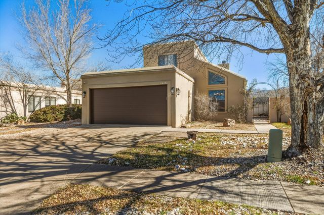 1618 Propps Street NE, Albuquerque, NM 87112