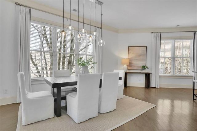 120 Green Oak Drive, Roswell, GA 30075