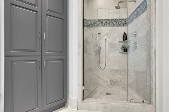 120 Green Oak Drive, Roswell, GA 30075