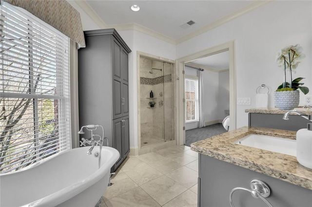 120 Green Oak Drive, Roswell, GA 30075