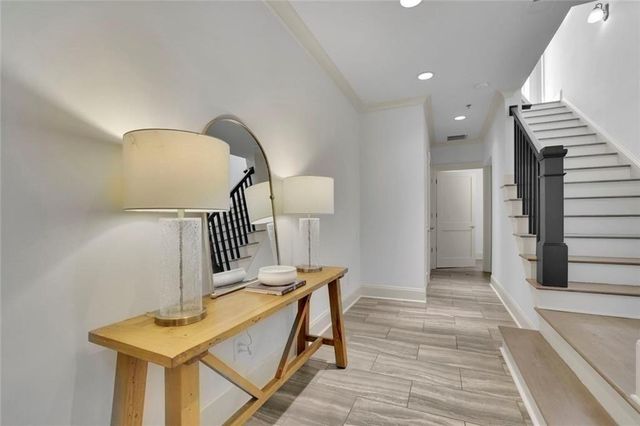 120 Green Oak Drive, Roswell, GA 30075