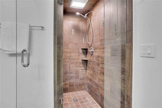 120 Green Oak Drive, Roswell, GA 30075