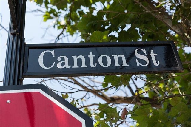 120 Green Oak Drive, Roswell, GA 30075