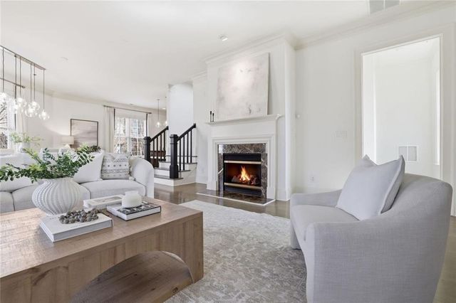 120 Green Oak Drive, Roswell, GA 30075