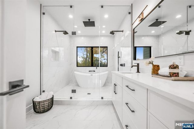 11 Garvey Place, Glen Rock, NJ 07452