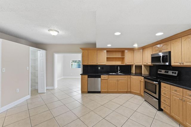 10029 SW 146th Place, Miami, FL 33186