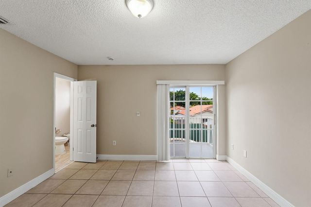 10029 SW 146th Place, Miami, FL 33186