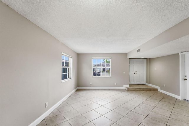 10029 SW 146th Place, Miami, FL 33186