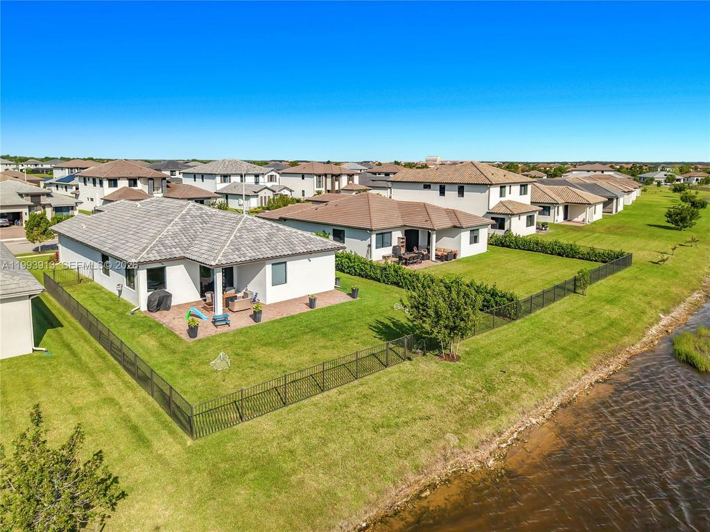 5246 Karlia Drive, Ave Maria, FL 34142