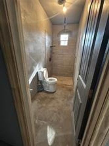204 Pine Bend Court, Cleveland, TX 77327