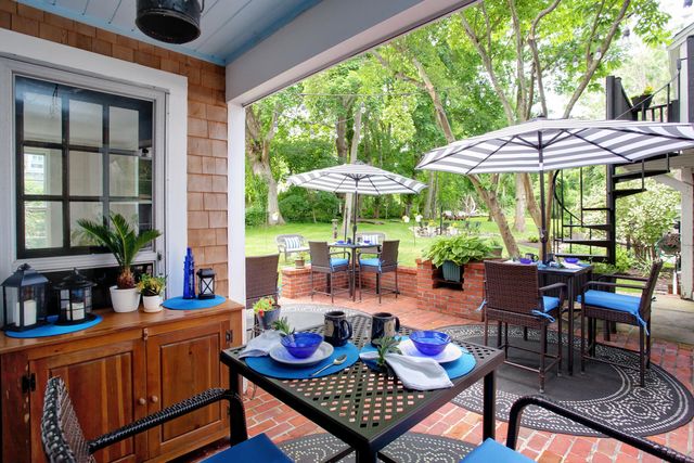 186 Route 6A, Yarmouth Port, MA 02675