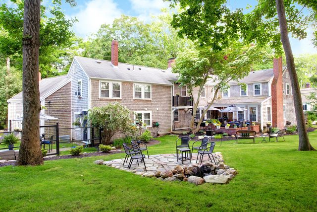 186 Route 6A, Yarmouth Port, MA 02675