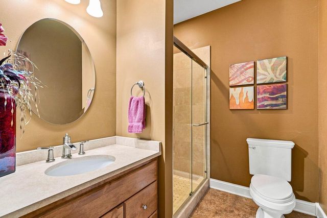 2125 Carriage Hills DRIVE, Delafield, WI 53018