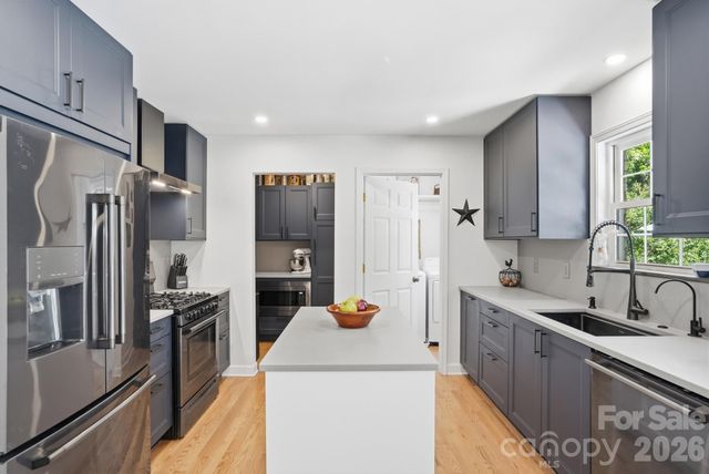 104 Ardmore Place, Mooresville, NC 28117