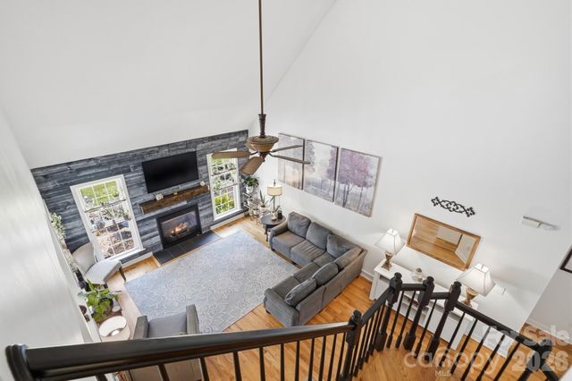 104 Ardmore Place, Mooresville, NC 28117