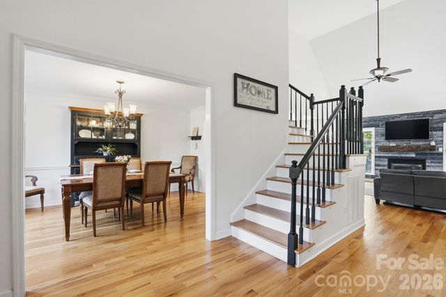 104 Ardmore Place, Mooresville, NC 28117