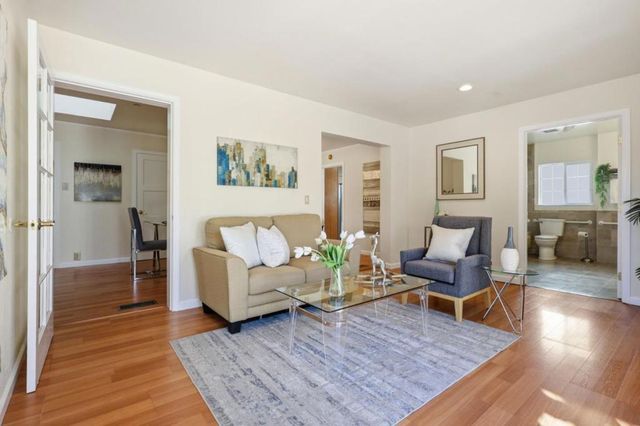 848 Wildwood Avenue, Daly City, CA 94015