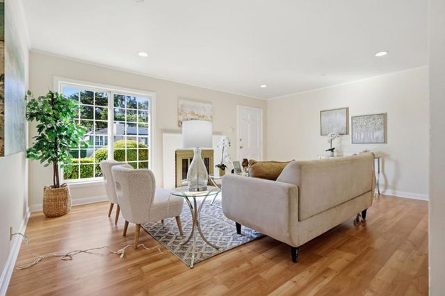 848 Wildwood Avenue, Daly City, CA 94015