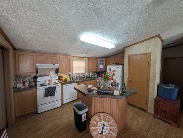 12446 Highway 412, Alpena, AR 72611