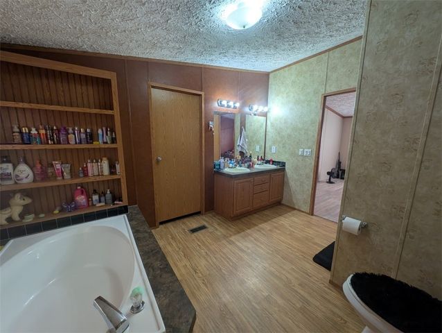 12446 Highway 412, Alpena, AR 72611