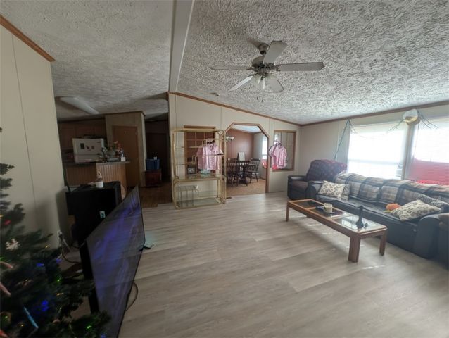 12446 Highway 412, Alpena, AR 72611