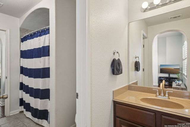 3635 Pinnacle, San Antonio, TX 78261