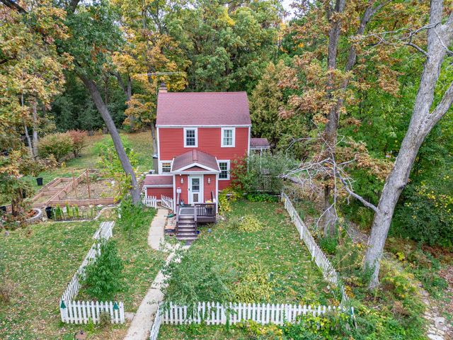 1S310 Winfield Road, Wheaton, IL 60189